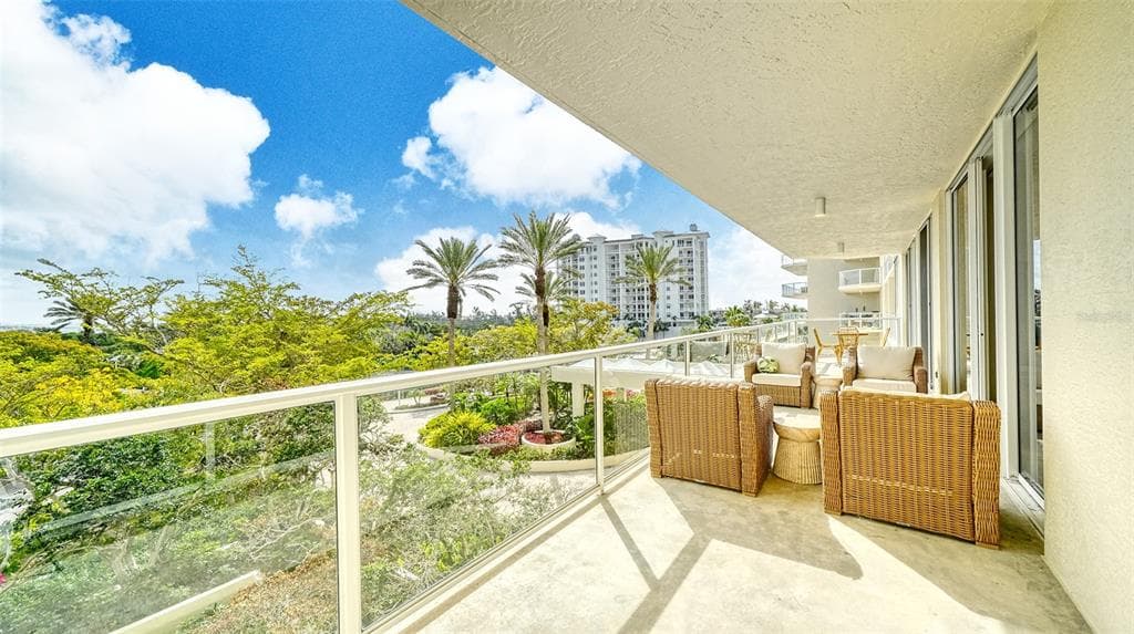 1800 BENJAMIN FRANKLIN DRIVE B308 photo 10
