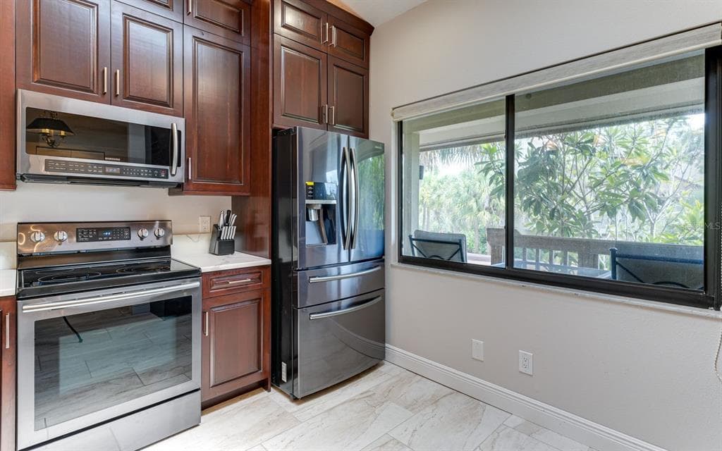 5369 LAKE ARROWHEAD TRAIL 17A photo 16