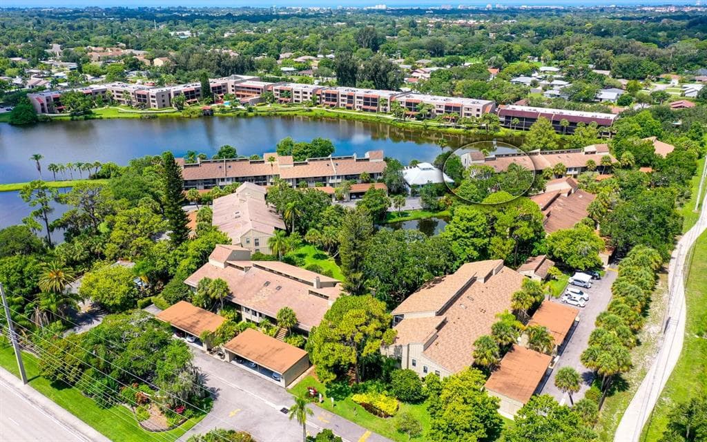 5369 LAKE ARROWHEAD TRAIL #17A 4