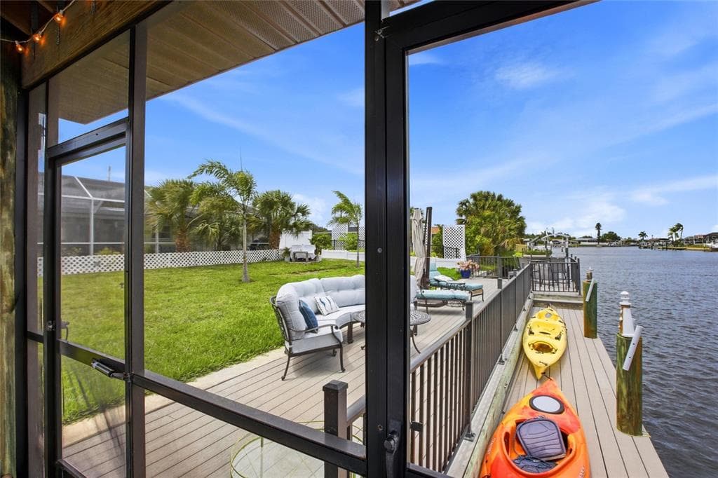 165 W TARPON BOULEVARD NW photo 6