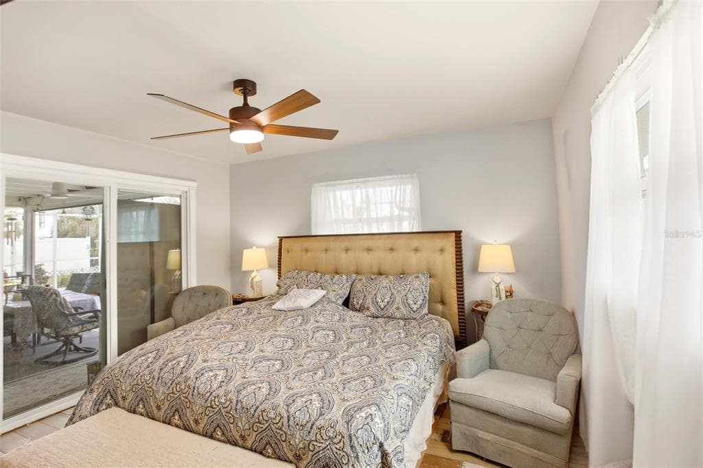 165 W TARPON BOULEVARD NW photo 22