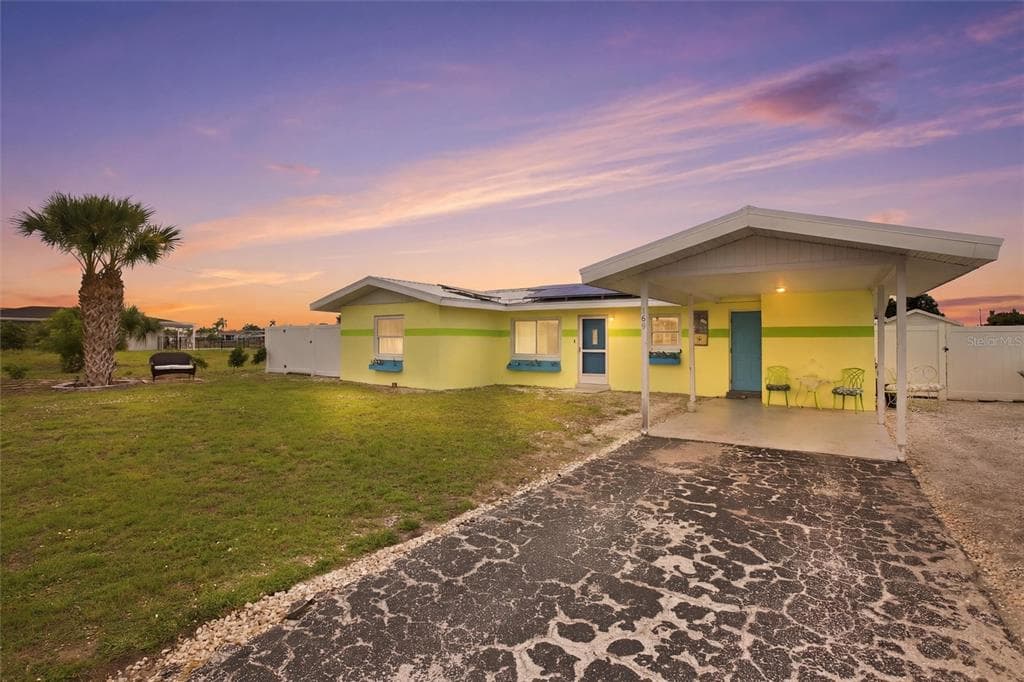 165 W TARPON BOULEVARD NW photo 1