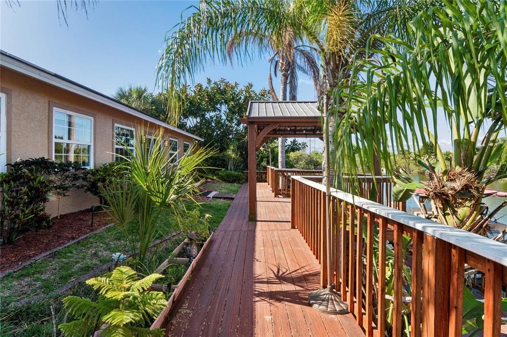 2529 SAN LUIS ROAD photo 10