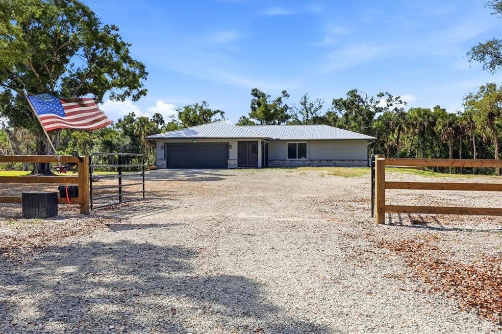 5361 MYAKKA VALLEY TRAIL photo 1