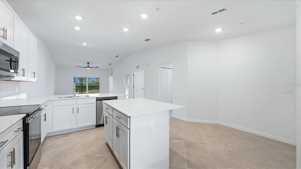 17475 OPAL SAND DRIVE 208 photo 8
