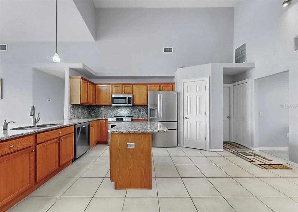 220 ROSANA DRIVE photo 16