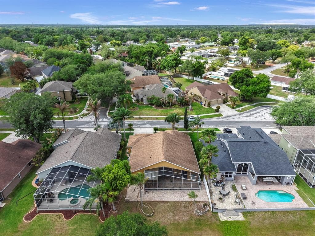 220 ROSANA DRIVE photo 3