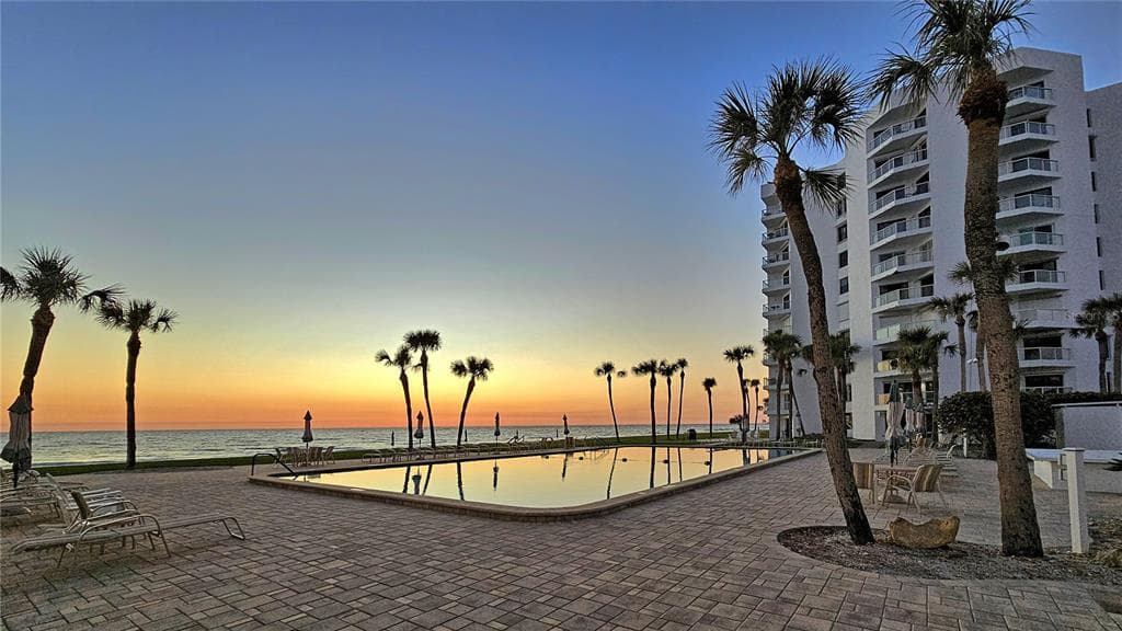 1000 LONGBOAT CLUB ROAD 304 photo 14