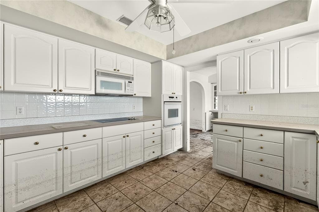 12500 PLACIDA ROAD photo 14