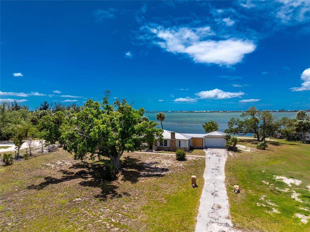 12500 PLACIDA ROAD photo 25