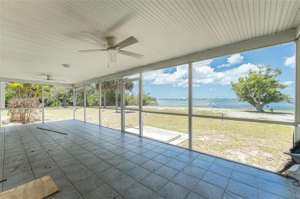 12500 PLACIDA ROAD photo 21