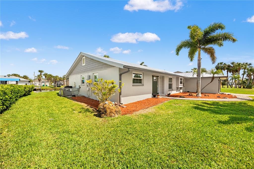18254 BRACKEN CIRCLE photo 6