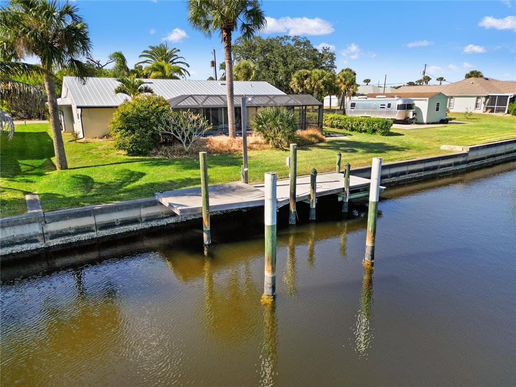 18254 BRACKEN CIRCLE photo 15