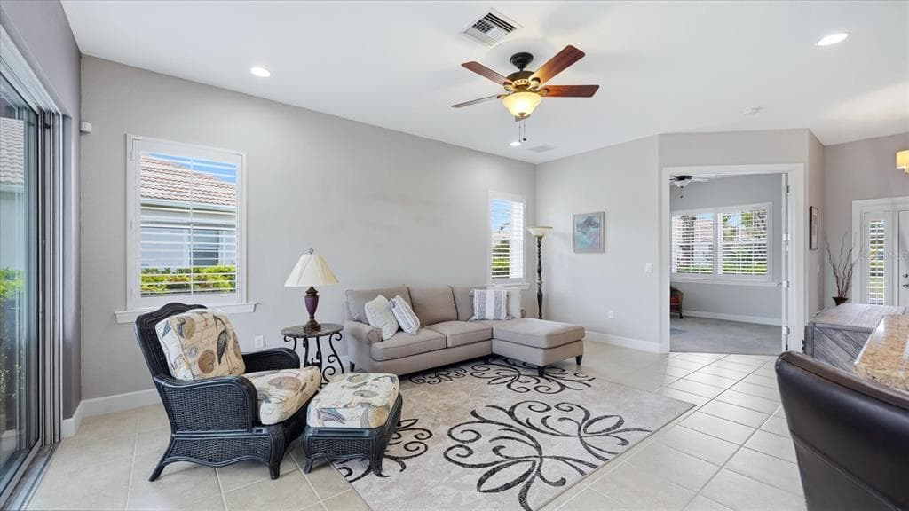 13177 CREEKSIDE LANE photo 12