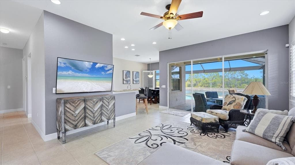 13177 CREEKSIDE LANE photo 9