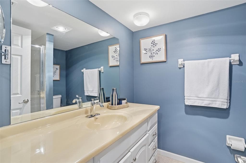 912 SE 46TH STREET 201 photo 19