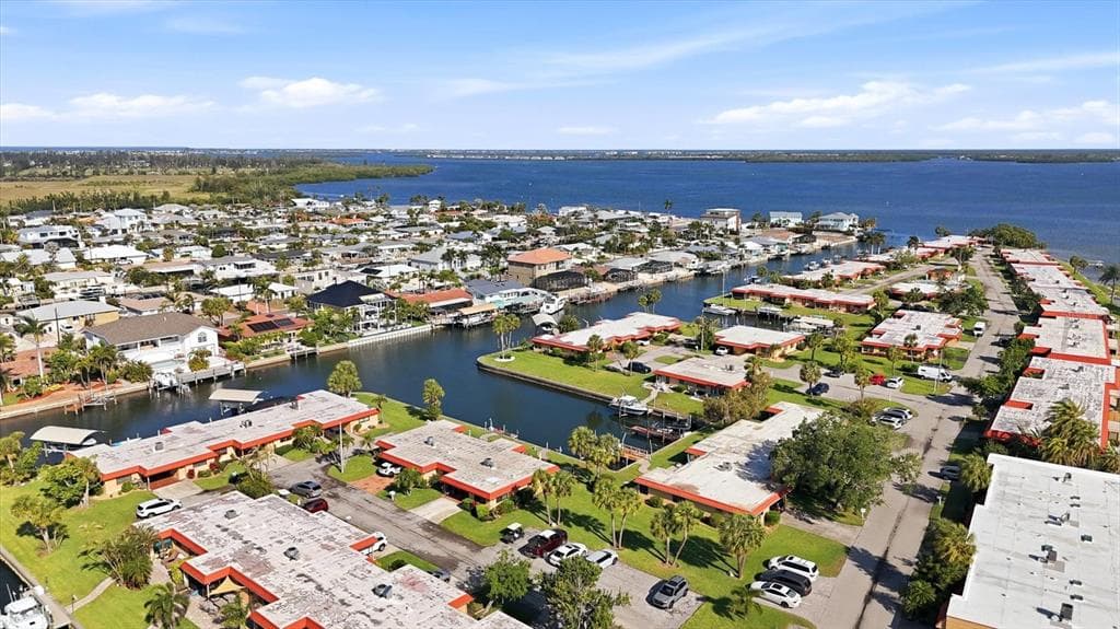 9528 ANTIQUA COVE 9528 photo 7