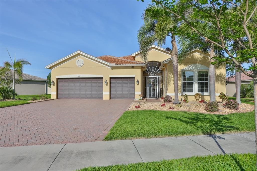 5073 STONE HARBOR CIR photo 5