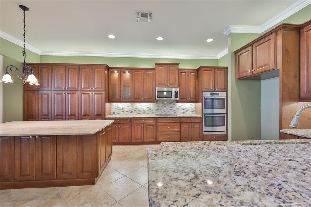 5073 STONE HARBOR CIR photo 18
