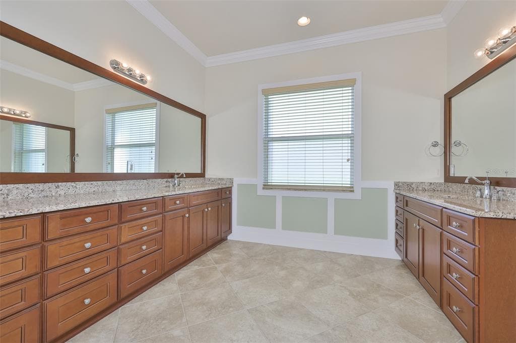 5073 STONE HARBOR CIR photo 25