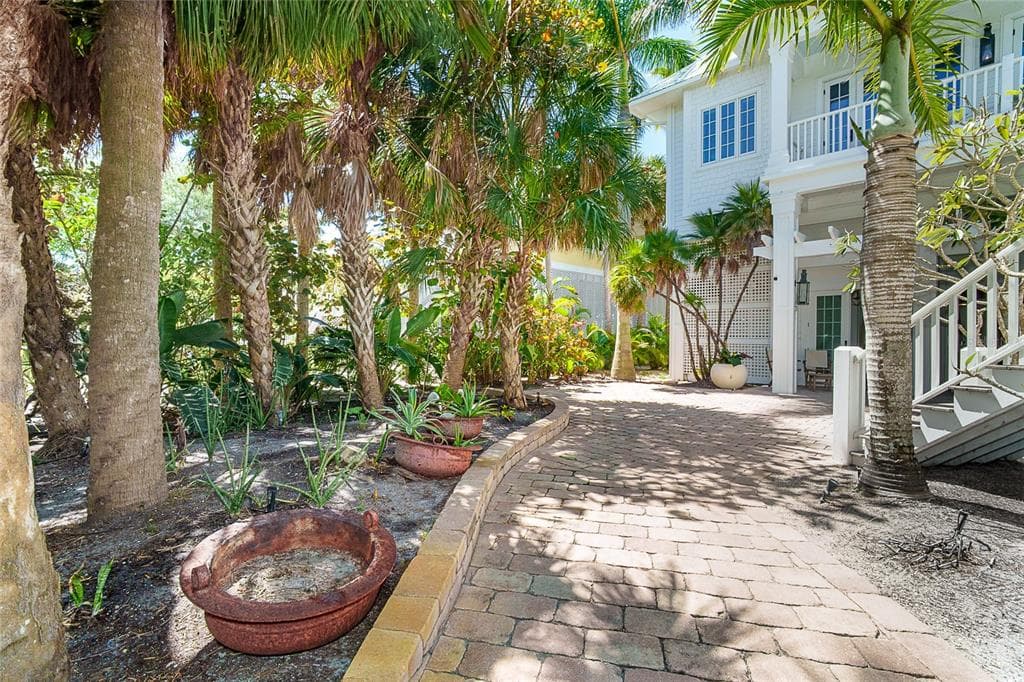 7320 PALM ISLAND DRIVE 4