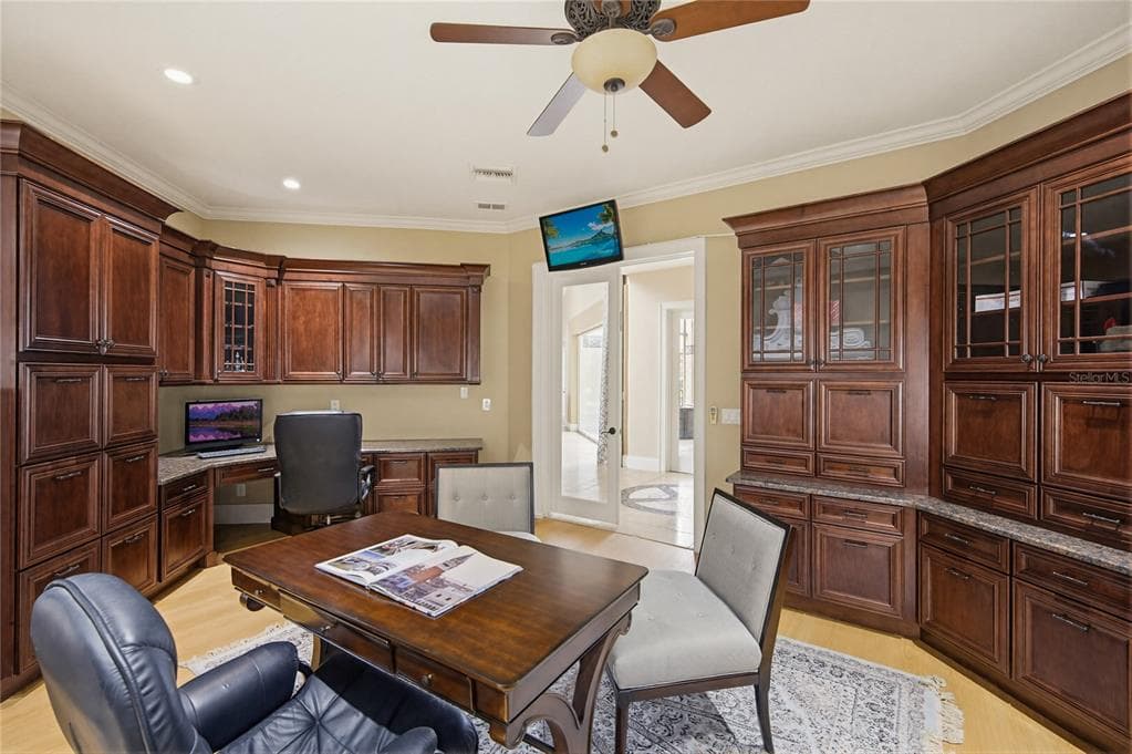 8866 DARLENE DRIVE photo 24