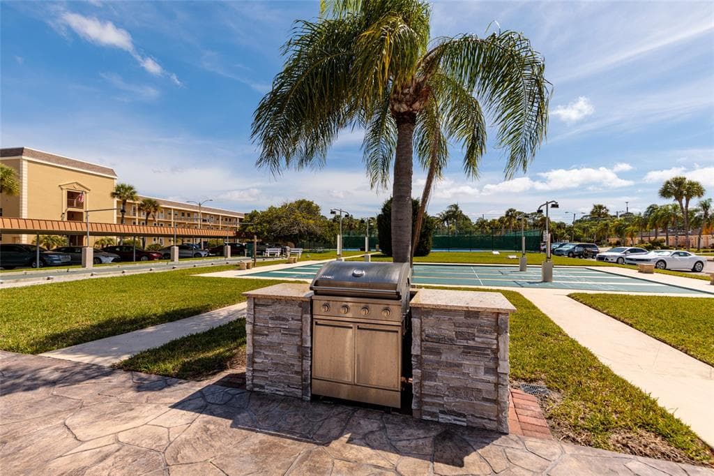 1 BOCA CIEGA POINT BOULEVARD 206 photo 24