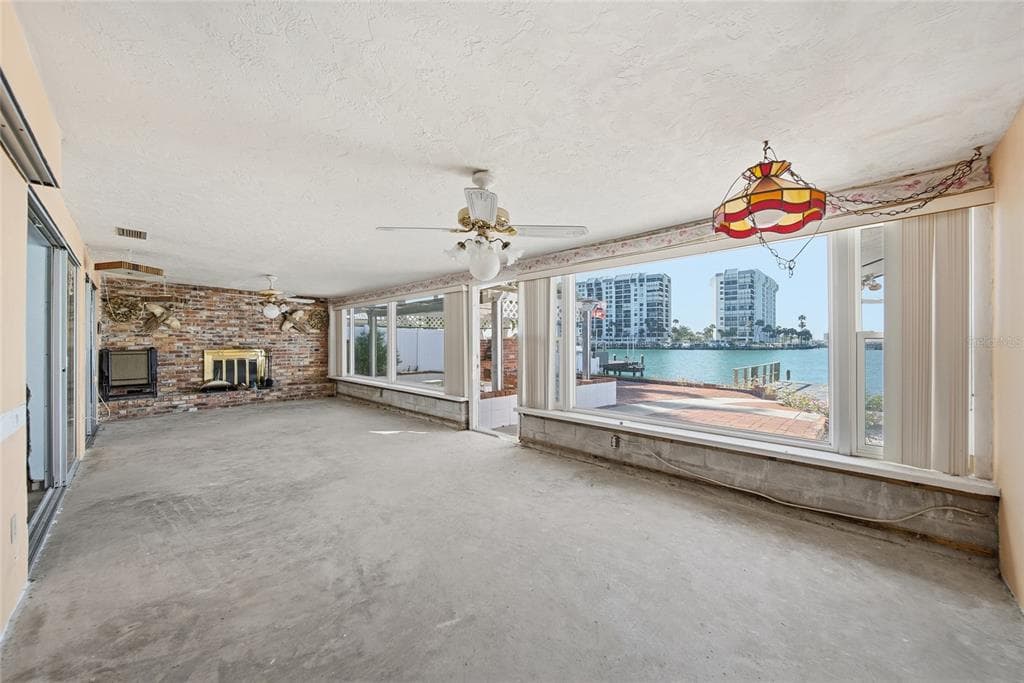 4 BELLEVUE DRIVE photo 8