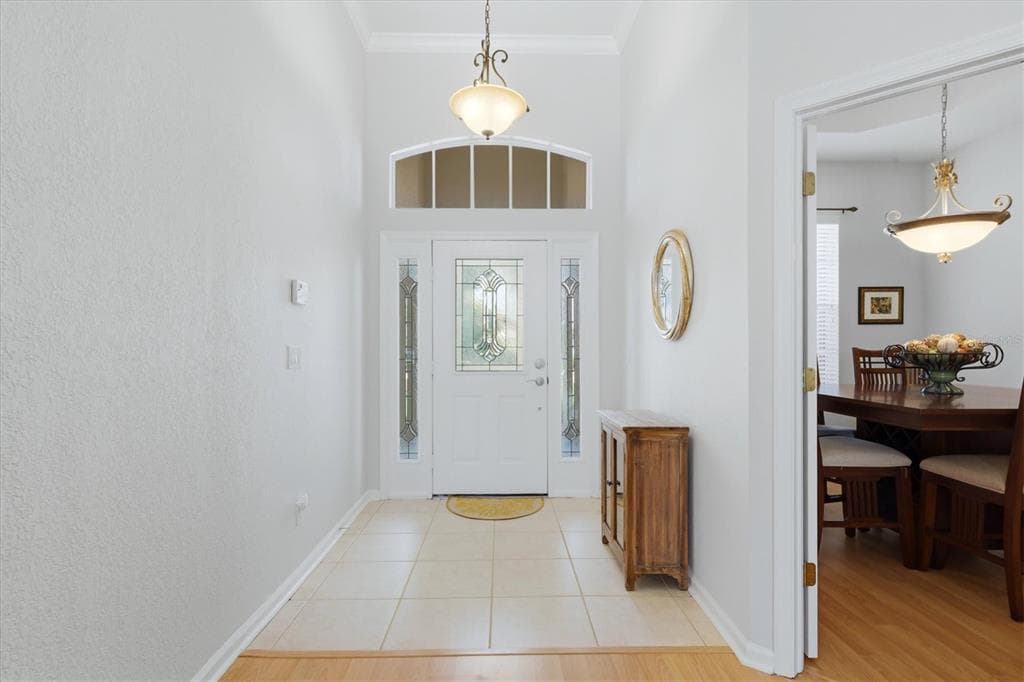4120 LAKES COURT photo 7