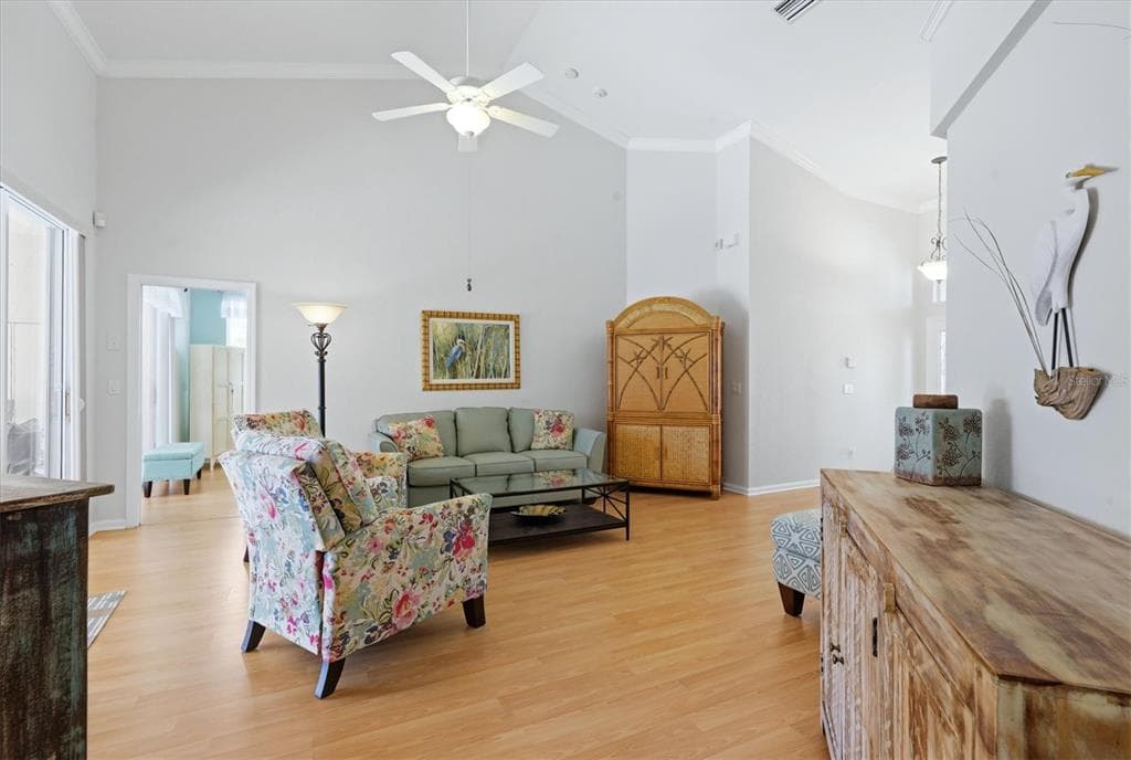 4120 LAKES COURT photo 10