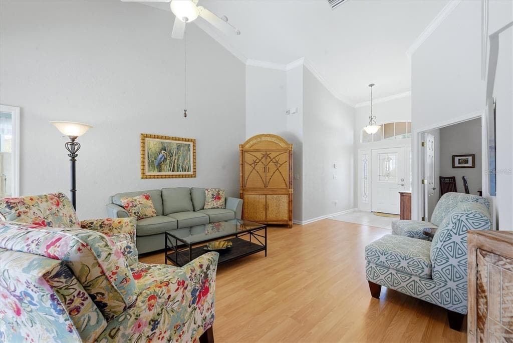4120 LAKES COURT photo 11