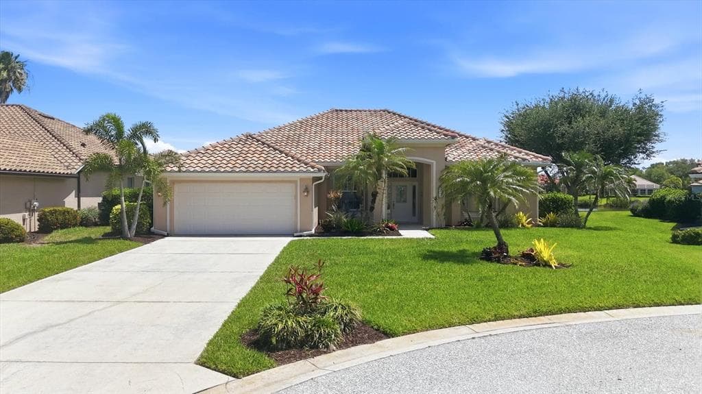 4120 LAKES COURT photo 4