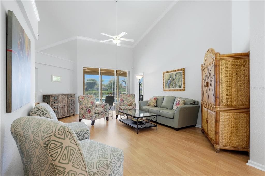 4120 LAKES COURT photo 8
