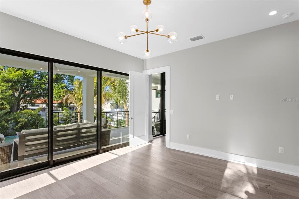 337 COFFEE POT DRIVE NE photo 23