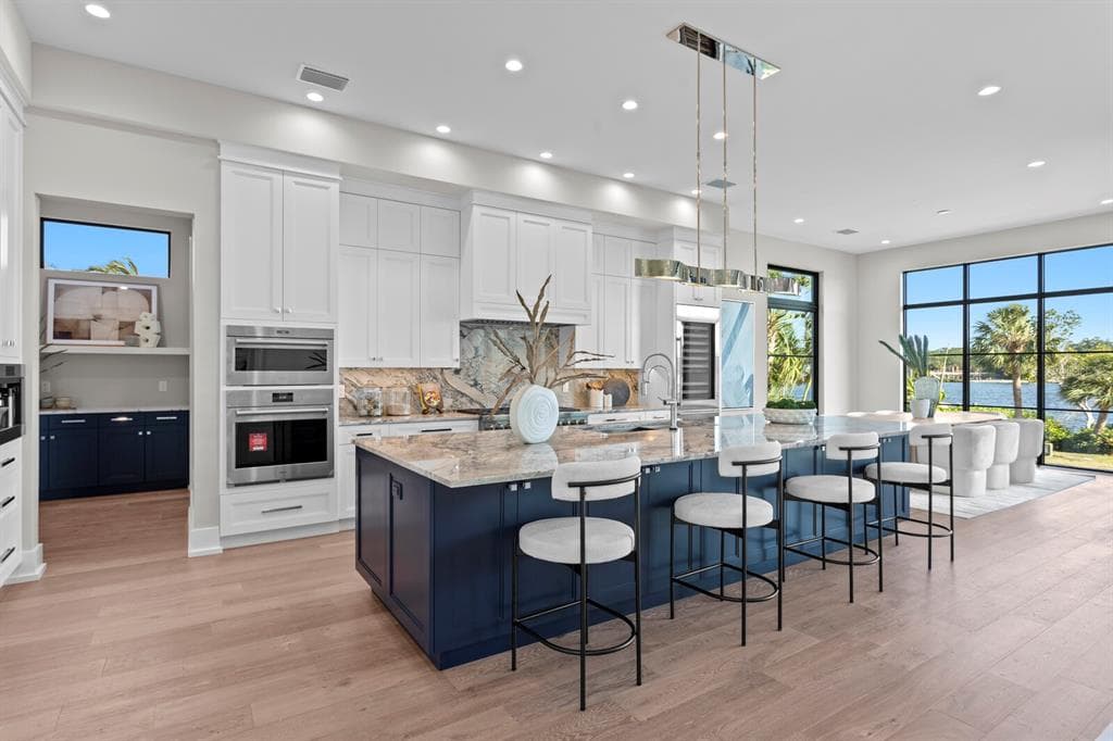 337 COFFEE POT DRIVE NE 3