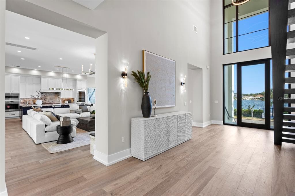 337 COFFEE POT DRIVE NE photo 8