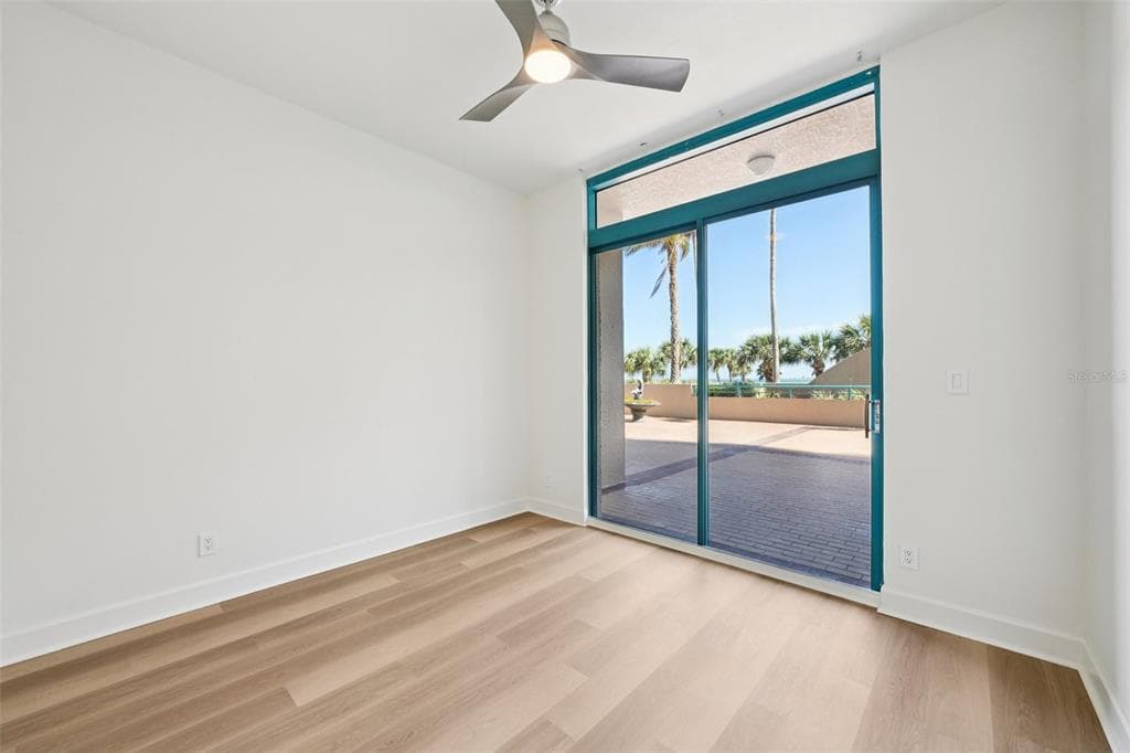 1520 GULF BOULEVARD 202 photo 17