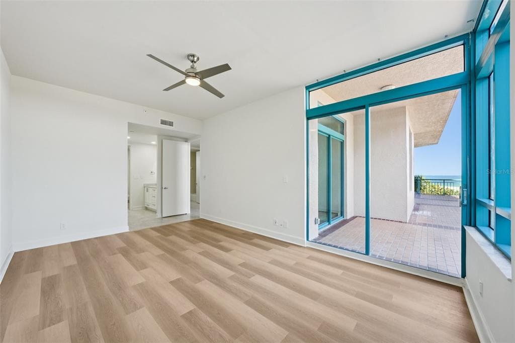 1520 GULF BOULEVARD 202 photo 14