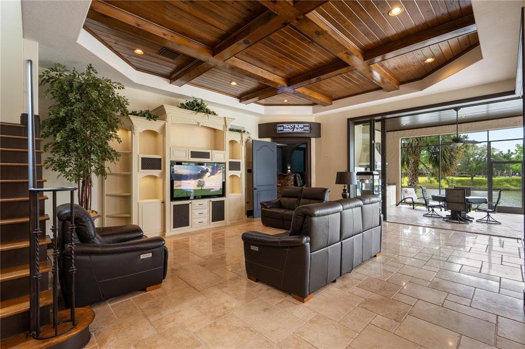 859 ISLE POINT photo 17
