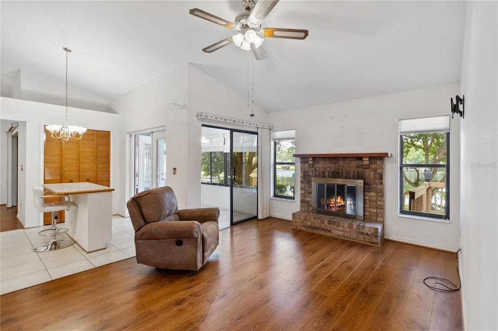 9835 LAKESHORE DRIVE photo 15