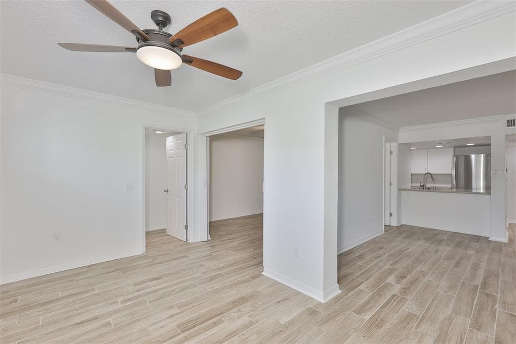 4736 JASPER DR 103 photo 16