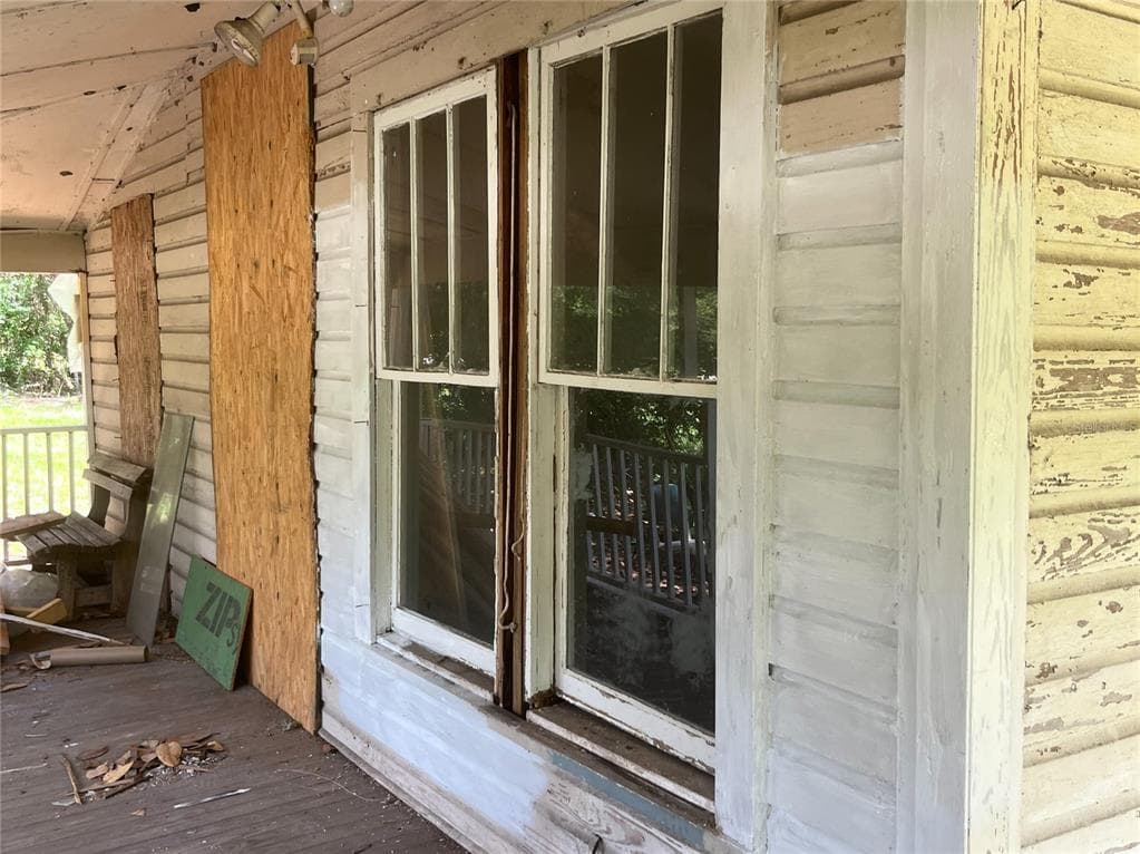 10033 SW COUNTY ROAD 225 photo 4