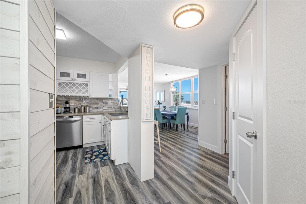 5701 BAHIA DEL MAR CIRCLE 408 photo 11