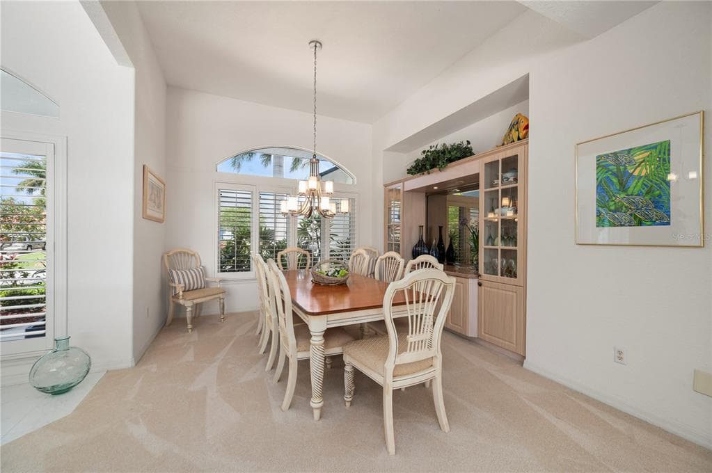 5018 CAPTIVA COURT photo 8
