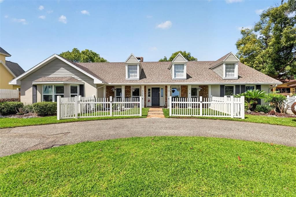 1735 LAKESHORE DRIVE 1