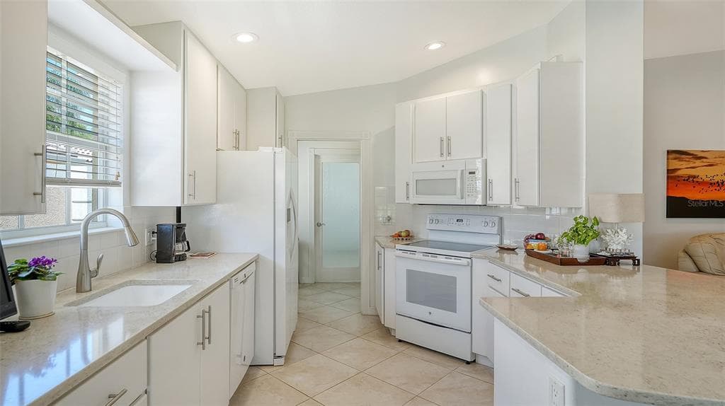 5867 HELICON PLACE photo 11