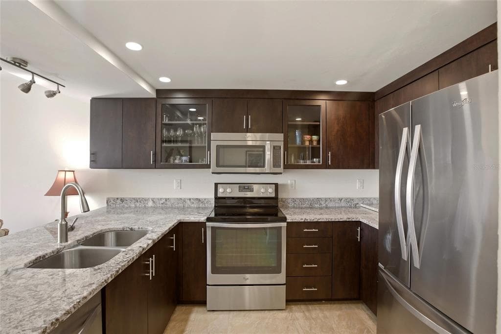 3460 N KEY DRIVE 407 photo 14