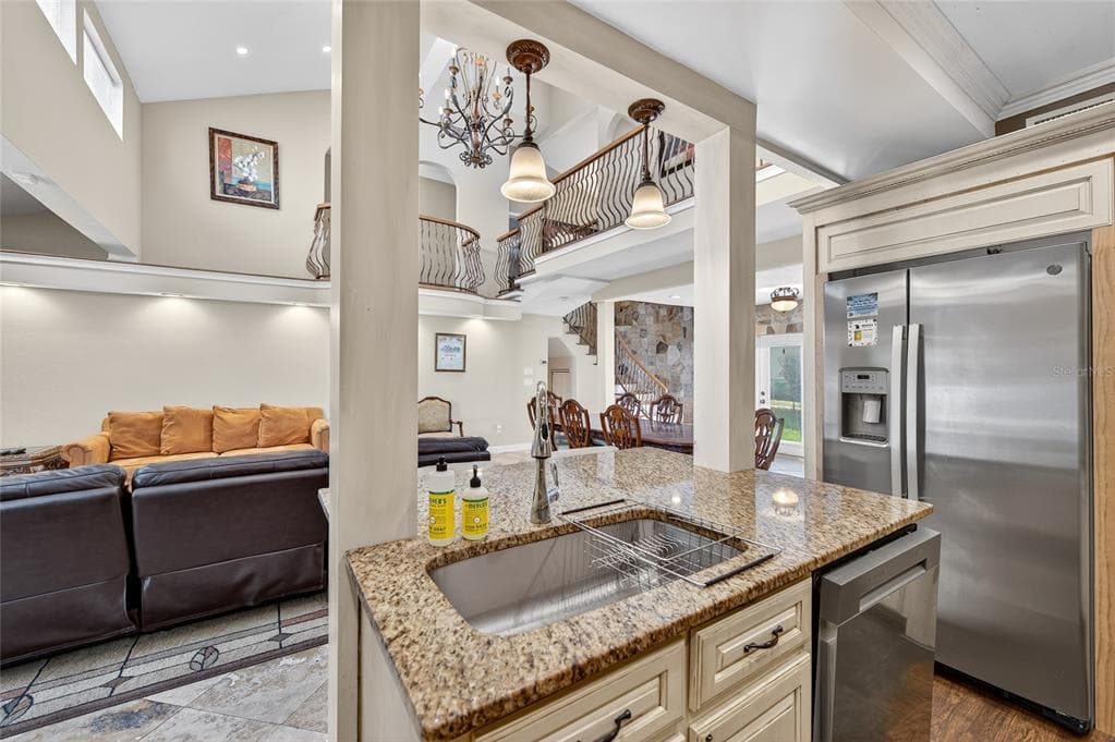 2904 S PENINSULA DR photo 23