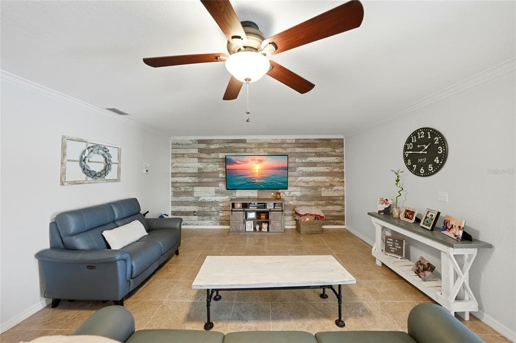 4053 PINSTAR TERRACE photo 11