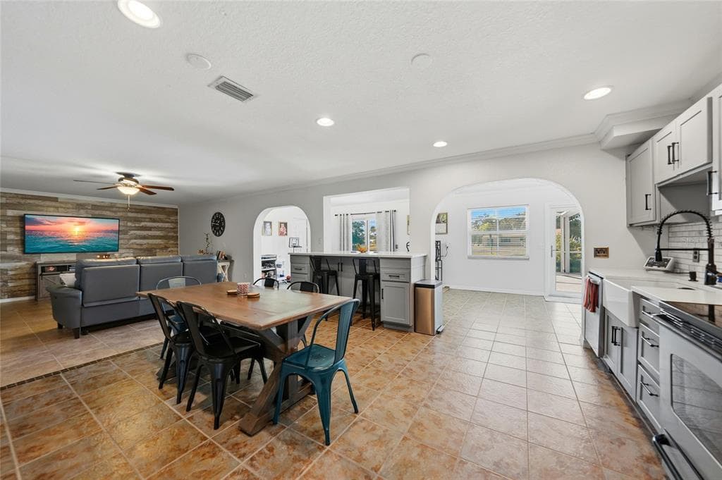 4053 PINSTAR TERRACE photo 4